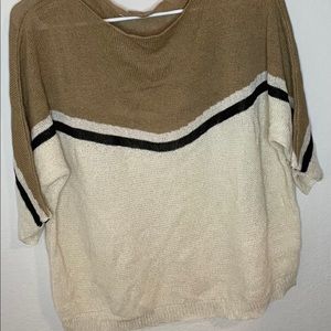 Cover up top/ Sweater